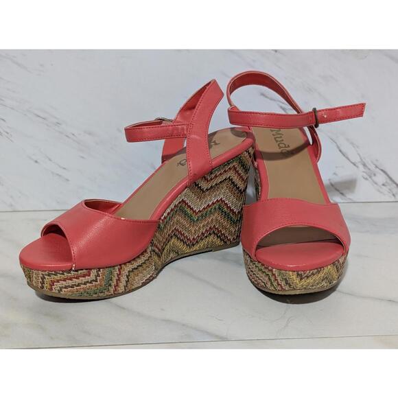 Mudd Women's Coral Wedge Sandals Size 6 Medium - Picture 1 of 7